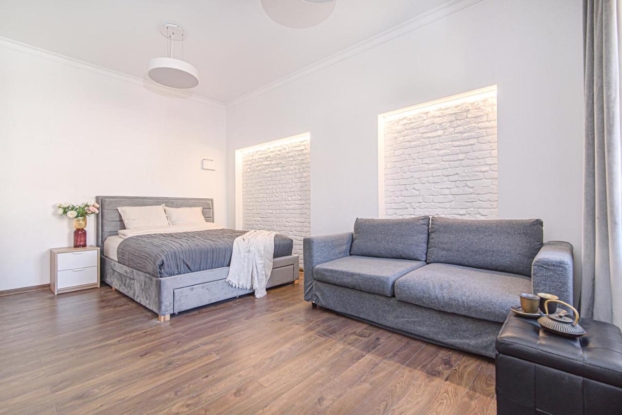 Apartament Welcoming Studio In Historic Vilnius With Free Parking By Urban Rent Zewnętrze zdjęcie