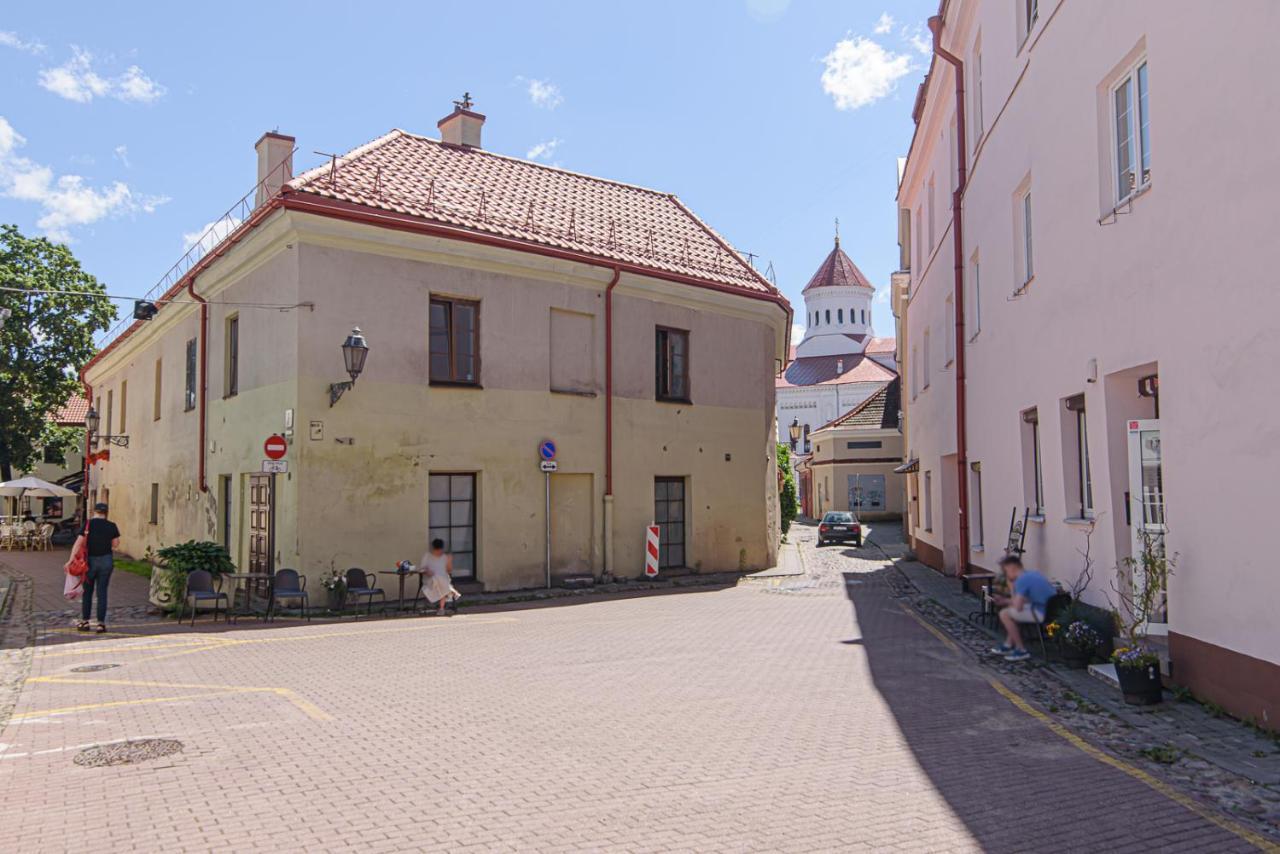 Apartament Welcoming Studio In Historic Vilnius With Free Parking By Urban Rent Zewnętrze zdjęcie