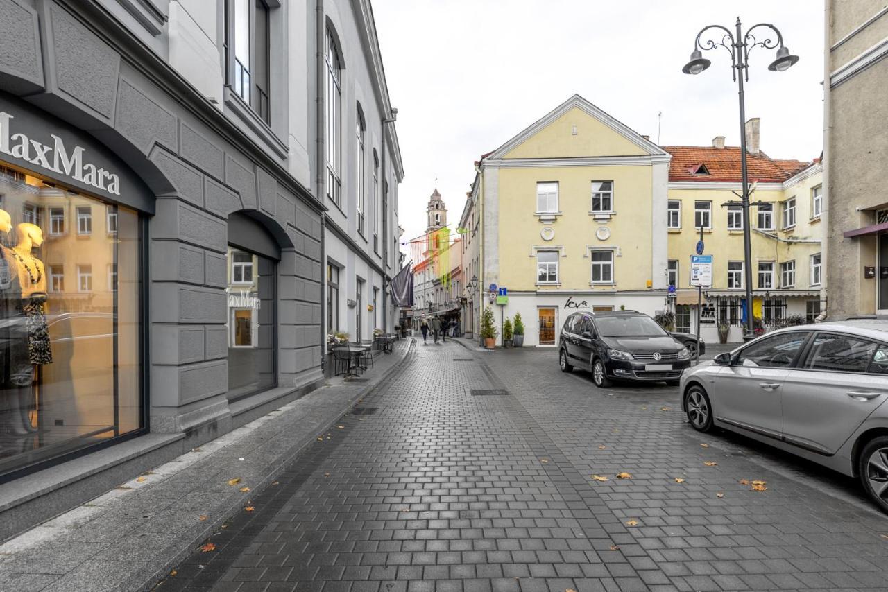 Apartament Welcoming Studio In Historic Vilnius With Free Parking By Urban Rent Zewnętrze zdjęcie